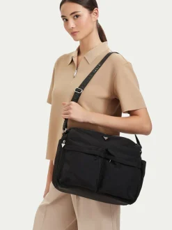 Borsetta J6YZ12 W2530 Nero
