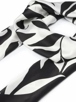 Foulard in seta Bchspuma 2616541029650 Nero