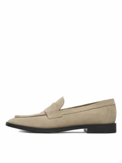 Loafers C-25554LM Beige