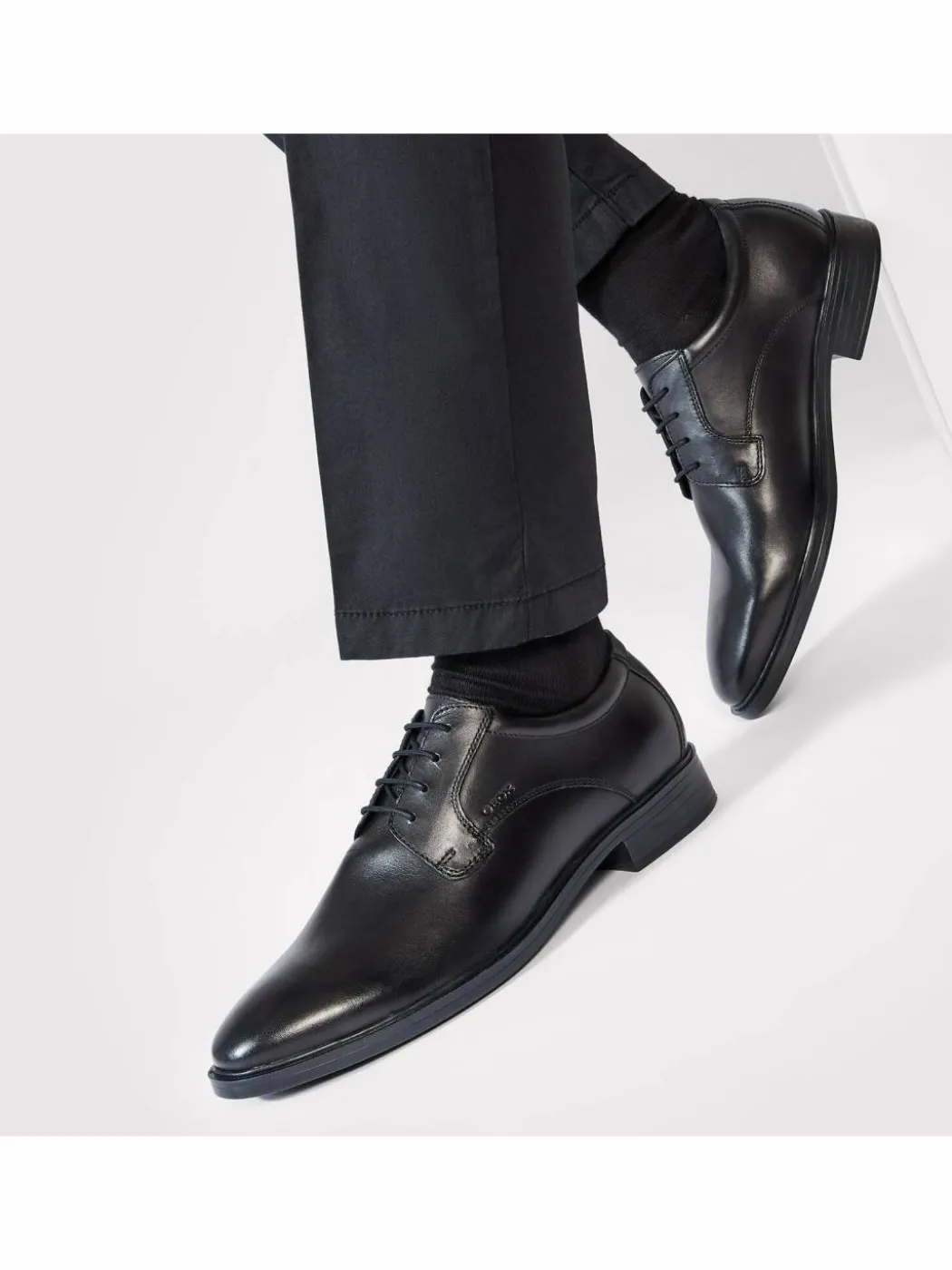 Scarpe basse U Gladwin A U024WA 00043 C9999 Nero