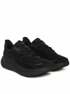 Scarpe running Arahi 8 Wide 1168710 Nero