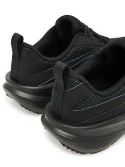 Scarpe running UA Charged+ Assert 11 6006905 Nero