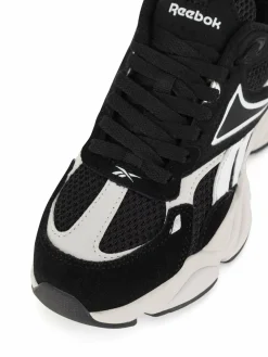 Sneakers CHARGE AR30246WBNW Nero