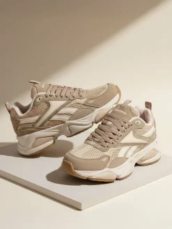 Sneakers CWB-CHARGE AR30246WTCQ Beige