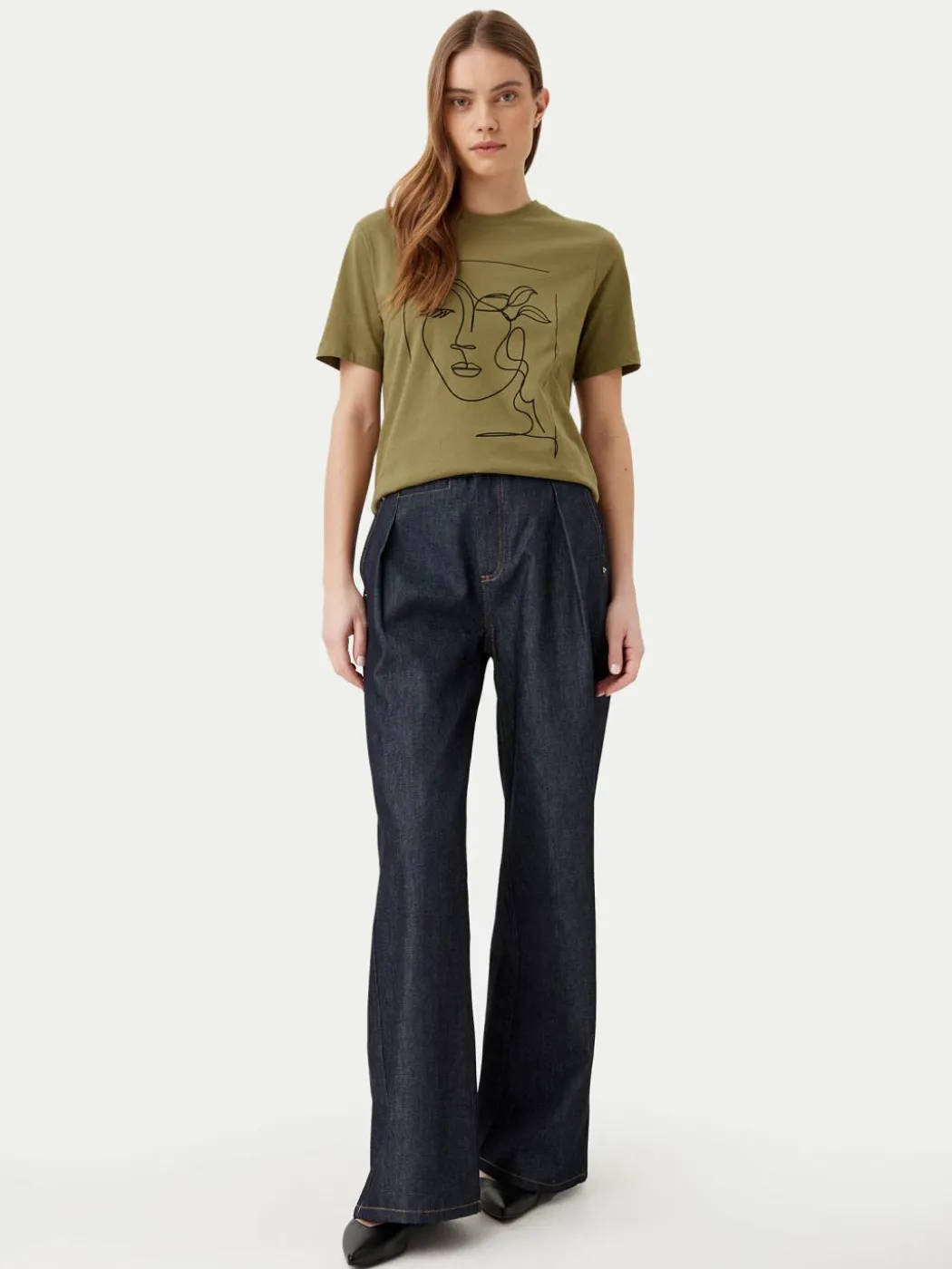 T-shirt Sybilla 14103247 Verde Regular Fit